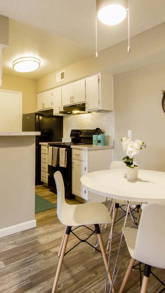 Apartments For Rent River Oaks Apartments Tucson, AZ